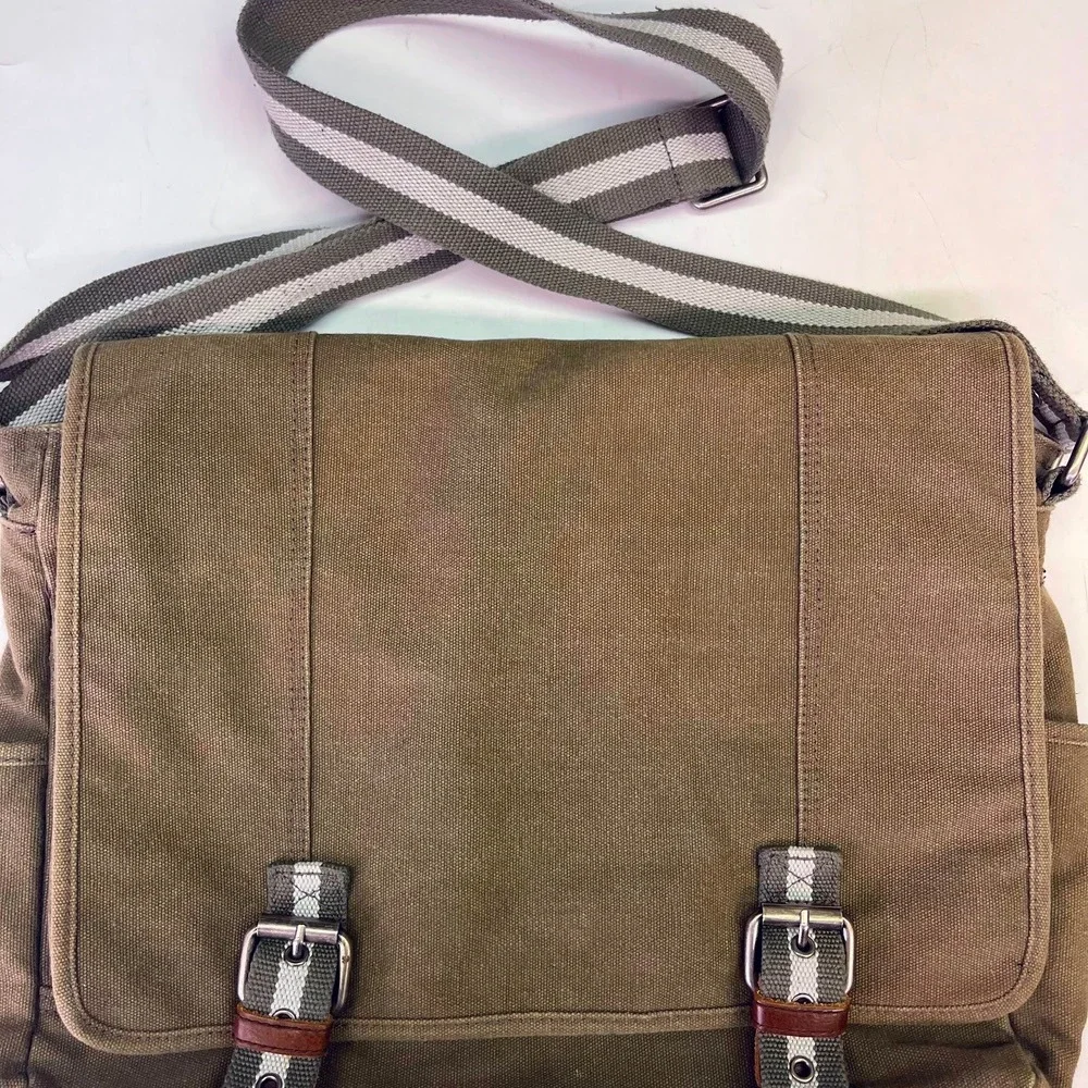 Fossil Olive Green Canvas Messenger Bag Crossbody Satchel Buckle Utility Unisex